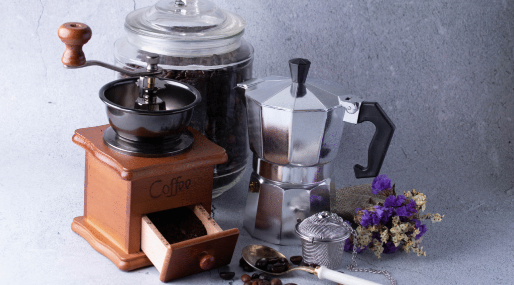 What to Look for When Choosing a Coffee Machine with Built-In Grinder Coffee Machines with Grinder
