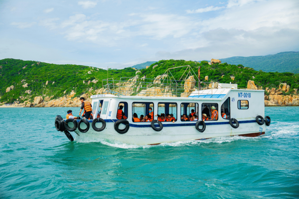 Beach Day & Beyond: Top LA Coastal Tours LA Coastal Tours