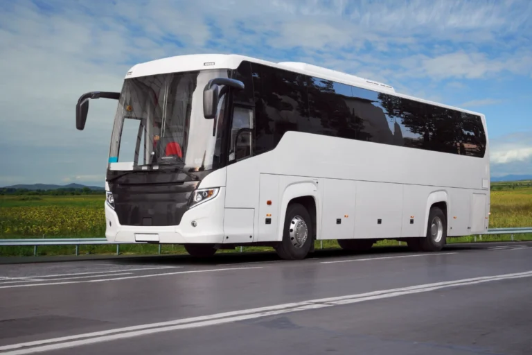 Canada bus tour