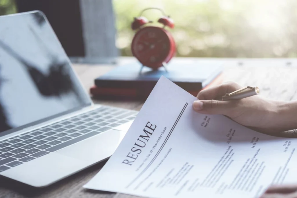 Experienced Resume Writers to Enhance Your Job Applications