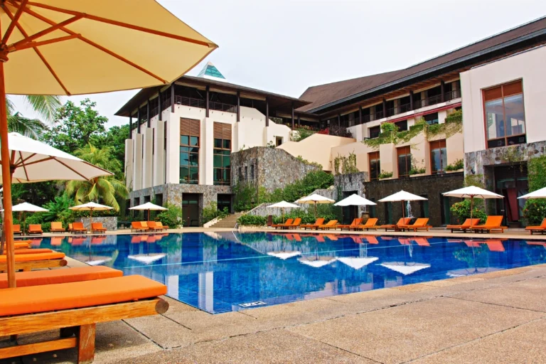 Hotel Package Deals