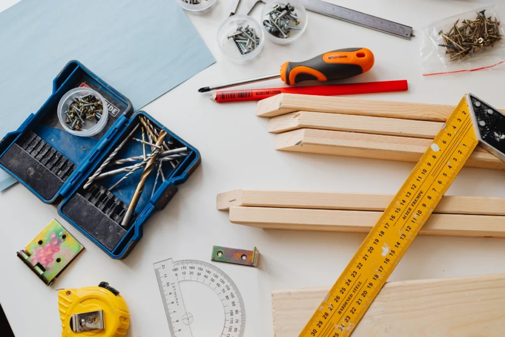 Essential Home Repair Tools That Every DIY Enthusiast Should Own home repair tools