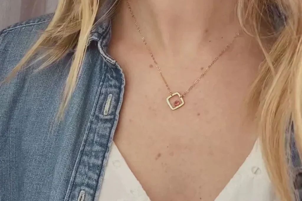 Minimalist Necklaces Perfect for Everyday Wear minimalist necklaces
